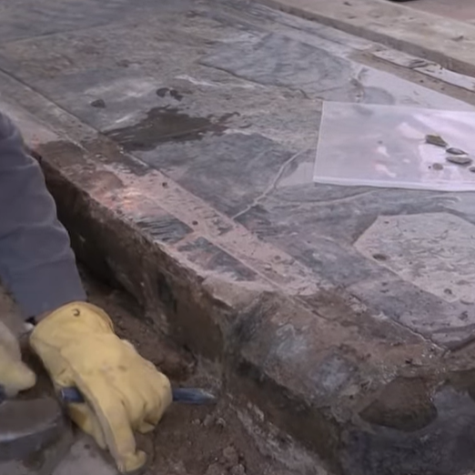Mysterious Knight's Tomb: Oldest Gravestone in America?