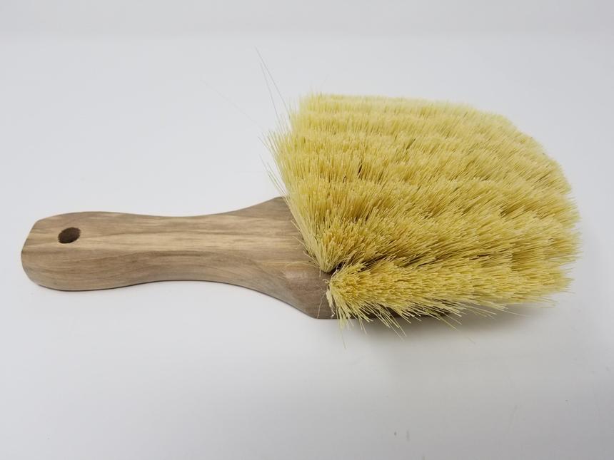 https://atlaspreservation.com/cdn/shop/collections/8_inch_Hardwood_Fender_Brush_Tampico_1200x900.jpg?v=1627930464