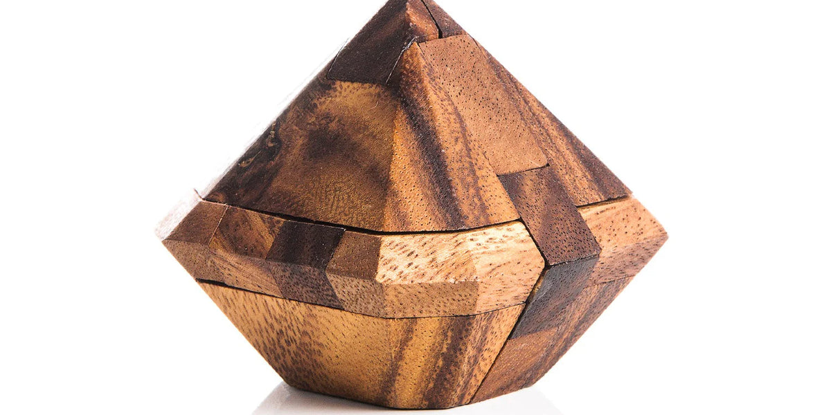 テラキューブ Japanese Wooden Diamond Puzzle — Atlas Preservation
